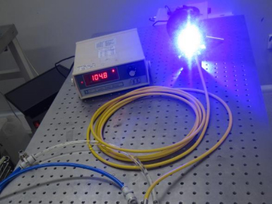 100W藍光半導體激光器，滿足客戶7x24小時工業(yè)化工作場景的需求！